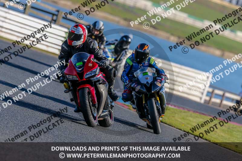 PJM Wedding Photography;enduro digital images;event digital images;eventdigitalimages;mallory park;mallory park photographs;mallory park trackday;mallory park trackday photographs;no limits trackdays;peter wileman photography;racing digital images;trackday digital images;trackday photos